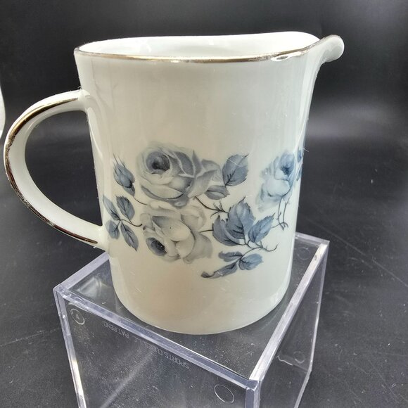 Winterling Bavaria Blue Rose Creamer Evening Song Porcelain White Blue JJ4098 - Picture 2 of 7